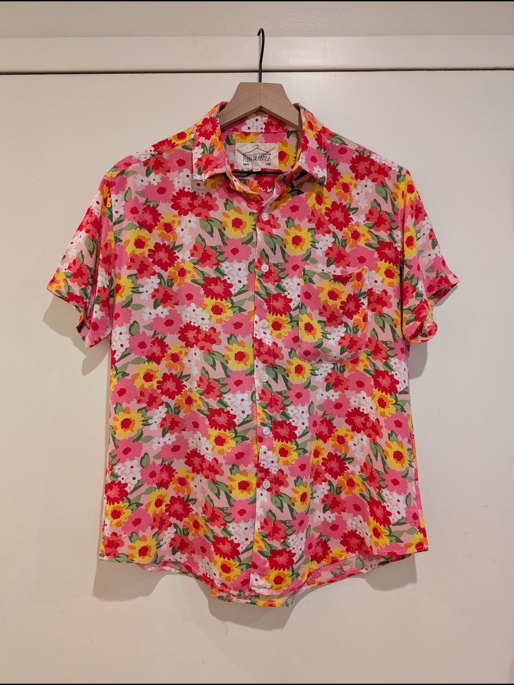 Casual Short-Sleeve Button-Down Shirt - Pink Floral
